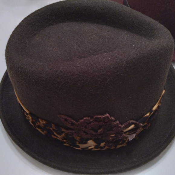 Hats - Picture 4 of 6